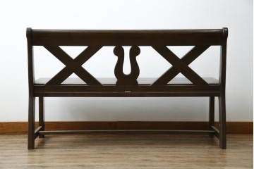 和製ヴィンテージ　オールドカリモク　カリモク家具(karimoku)　RUSTIC(ルスティック)シリーズ　希少な廃番品!　クロスデザインの背もたれが魅力の木製ベンチ　(R-086205)