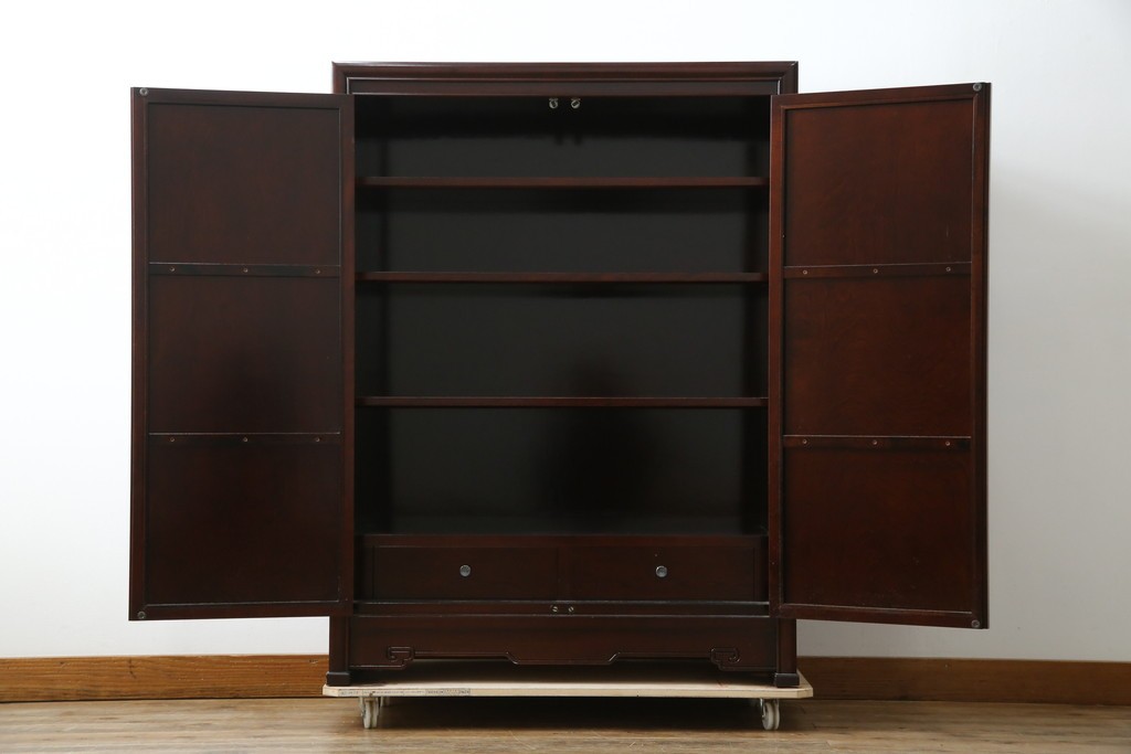 中古　美品　モリシゲ(MORISHIGE/森繁)　網代扉が美しい李朝デザインのキャビネット　定価約60万円　(R-086208)