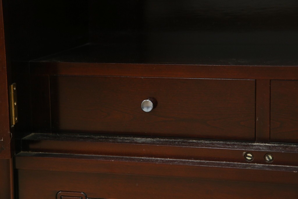 中古　美品　モリシゲ(MORISHIGE/森繁)　網代扉が美しい李朝デザインのキャビネット　定価約60万円　(R-086208)