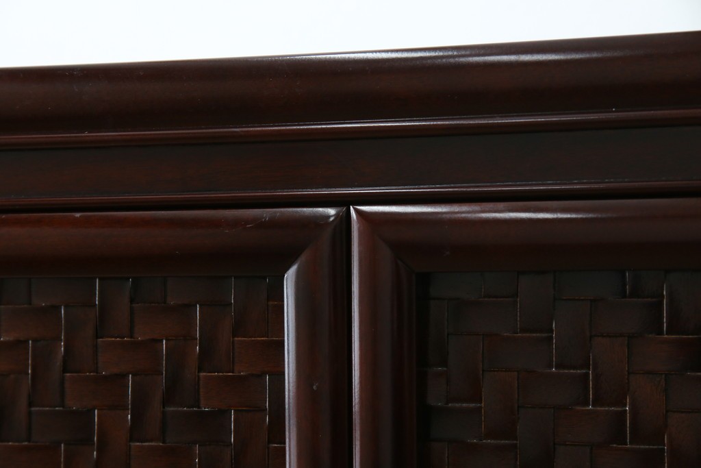 中古　美品　モリシゲ(MORISHIGE/森繁)　網代扉が美しい李朝デザインのキャビネット　定価約60万円　(R-086208)