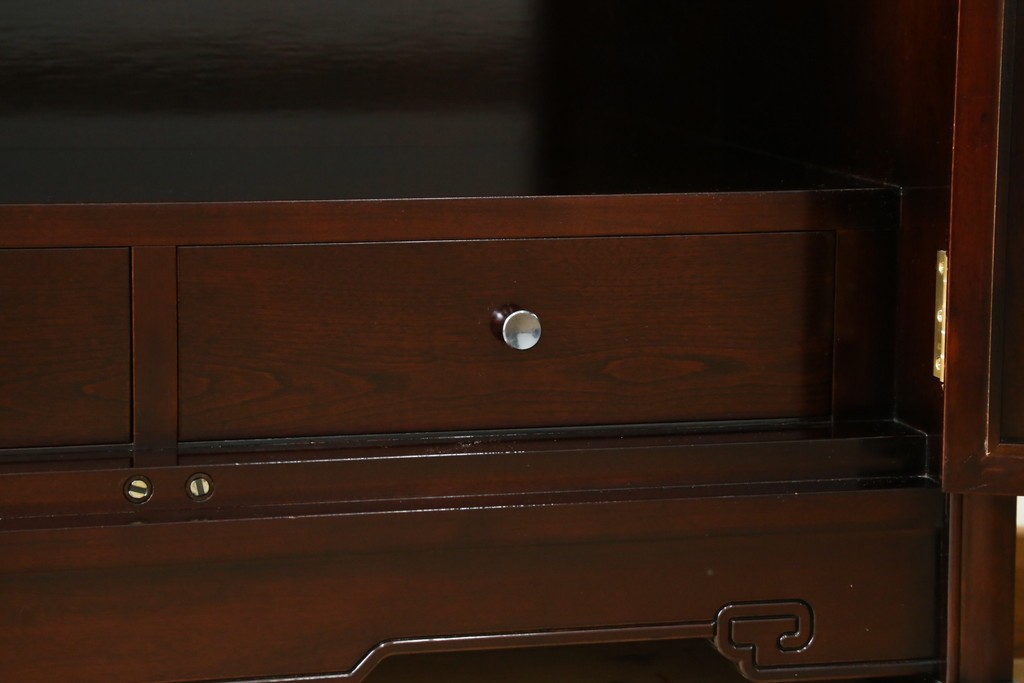 中古　美品　モリシゲ(MORISHIGE/森繁)　網代扉が美しい李朝デザインのキャビネット　定価約60万円　(R-086208)