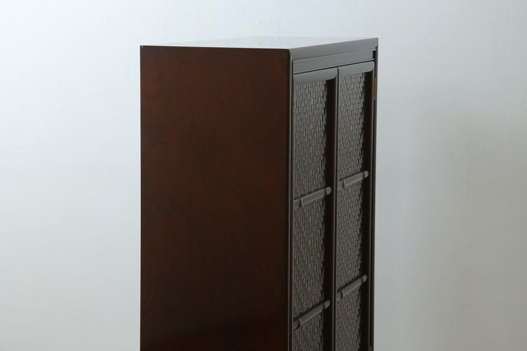 中古　美品　モリシゲ(MORISHIGE/森繁)　網代扉が美しい李朝デザインのキャビネット　定価約60万円　(R-086208)