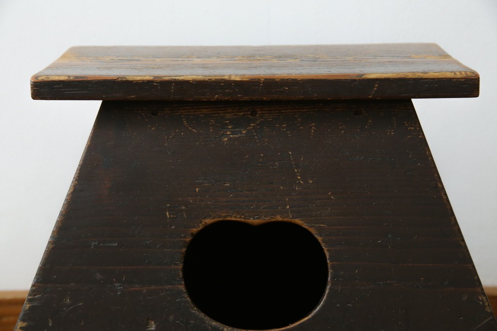 和製アンティーク　明治～大正期　くり抜きの意匠が愛らしい踏み台　(R-086209)