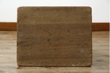 和製アンティーク　明治～大正期　くり抜きの意匠が愛らしい踏み台　(R-086209)