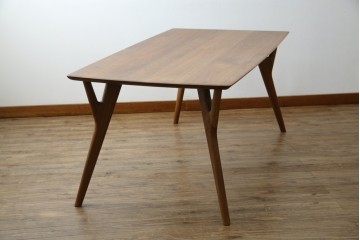 中古　キタニ(KITANI)　Marilyn(マリリン)シリーズ　IE-165DT　ウォールナット材　枝状に削り出した脚が特徴のダイニングテーブル　定価約50万円　(R-086211)