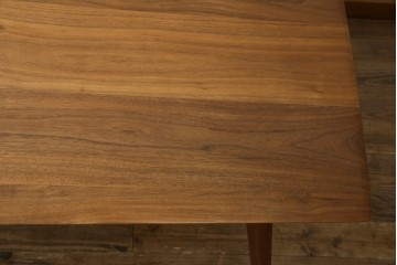 中古　キタニ(KITANI)　Marilyn(マリリン)シリーズ　IE-165DT　ウォールナット材　枝状に削り出した脚が特徴のダイニングテーブル　定価約50万円　(R-086211)