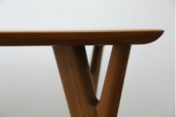 中古　キタニ(KITANI)　Marilyn(マリリン)シリーズ　IE-165DT　ウォールナット材　枝状に削り出した脚が特徴のダイニングテーブル　定価約50万円　(R-086211)