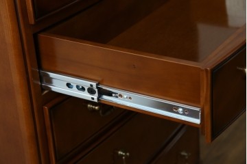 中古　美品　maruni(マルニ木工)　高級ライン ブリタニアシリーズ　アンティーク調の深い色合い×クラシカルな引き手が魅力のチェスト66　定価約54万円　(R-086213)