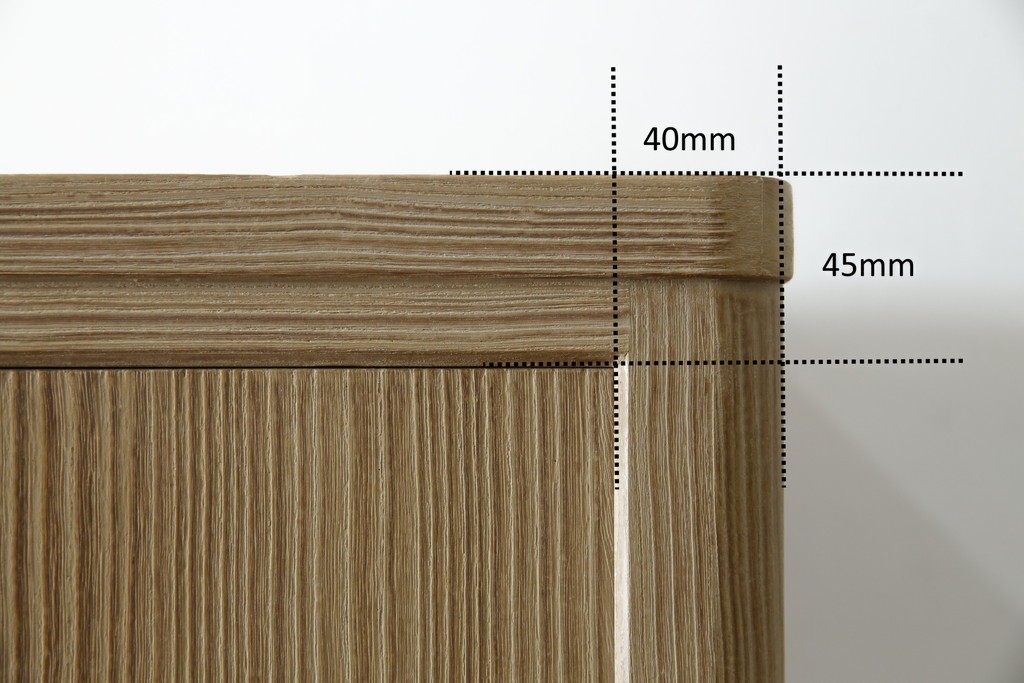 中古　美品　伝統工芸品　一級技能士 有本一郎作・久光刻　繊細な彫刻が美しい加茂総桐箪笥　定価約150万円　(R-086221)