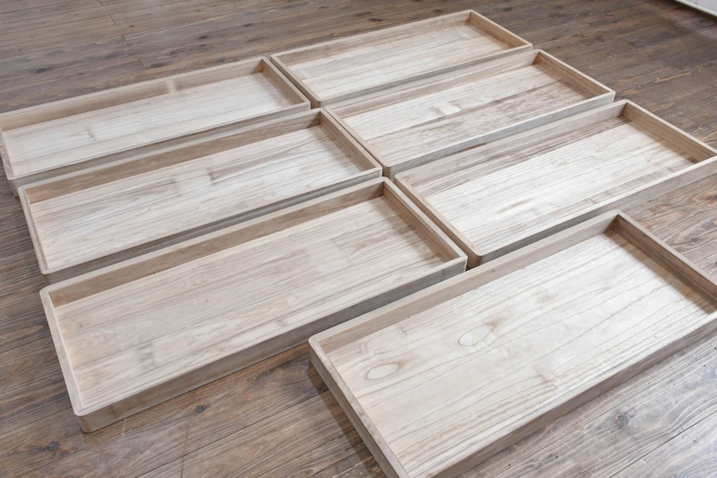 中古　美品　伝統工芸品　一級技能士 有本一郎作・久光刻　繊細な彫刻が美しい加茂総桐箪笥　定価約150万円　(R-086221)