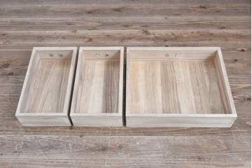 中古　美品　伝統工芸品　一級技能士 有本一郎作・久光刻　繊細な彫刻が美しい加茂総桐箪笥　定価約150万円　(R-086221)