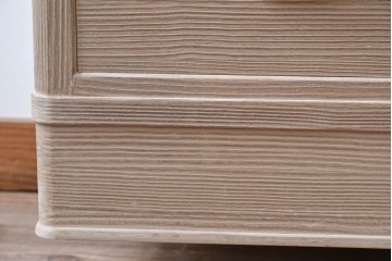 中古　美品　伝統工芸品　一級技能士 有本一郎作・久光刻　繊細な彫刻が美しい加茂総桐箪笥　定価約150万円　(R-086221)