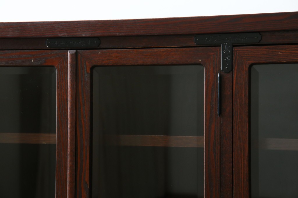 中古　欅産業　仙台民芸箪笥(仙台箪笥)　重厚な金具が魅力的な引き出し3杯付きのサイドボード　定価約60万円　(R-086222)