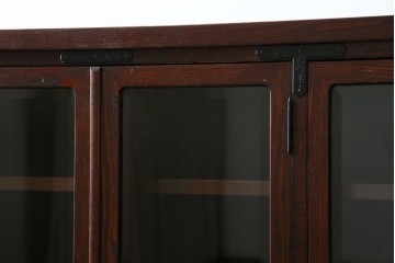 中古　欅産業　仙台民芸箪笥(仙台箪笥)　重厚な金具が魅力的な引き出し3杯付きのサイドボード　定価約60万円　(R-086222)