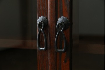 中古　欅産業　仙台民芸箪笥(仙台箪笥)　重厚な金具が魅力的な引き出し3杯付きのサイドボード　定価約60万円　(R-086222)