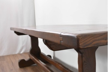 中古　美品　高級!　TARPAC社(タルパック)　PTイニシャル　栗材　イタリア職人手作りの重厚感あふれるダイニングテーブル　定価約120万円　(R-086225)