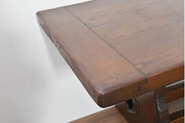 中古　美品　高級!　TARPAC社(タルパック)　PTイニシャル　栗材　イタリア職人手作りの重厚感あふれるダイニングテーブル　定価約120万円　(R-086225)