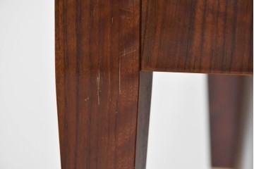 中古　美品　カリモク家具(karimoku)　domani(ドマーニ)　Forza(フォルザ)シリーズ　美しい杢目が広がる天板と金色のアクセントが映えるローテーブル　定価約45万円　(R-086226)