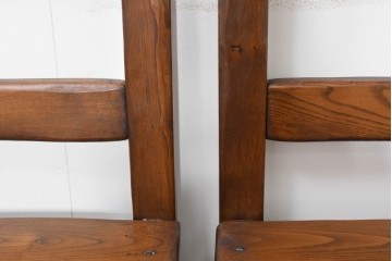 中古　美品　高級!　イタリア職人手作り品　TARPAC社(タルパック)　PTイニシャル　栗材　背板に彫刻意匠を施したダイニングチェア6脚セット　定価(6脚合計)約113万円　(R-086227)