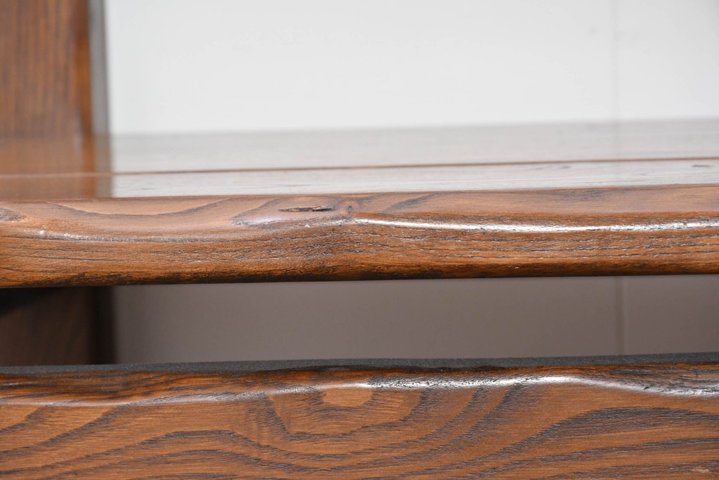 中古　美品　高級!　イタリア職人手作り品　TARPAC社(タルパック)　PTイニシャル　栗材　背板に彫刻意匠を施したダイニングチェア6脚セット　定価(6脚合計)約113万円　(R-086227)