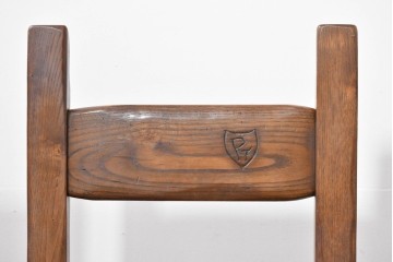 中古　美品　高級!　イタリア職人手作り品　TARPAC社(タルパック)　PTイニシャル　栗材　背板に彫刻意匠を施したダイニングチェア6脚セット　定価(6脚合計)約113万円　(R-086227)