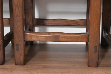 中古　美品　高級!　イタリア職人手作り品　TARPAC社(タルパック)　PTイニシャル　栗材　背板に彫刻意匠を施したダイニングチェア6脚セット　定価(6脚合計)約113万円　(R-086227)