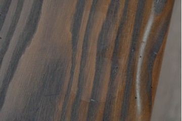 中古　美品　高級!　イタリア職人手作り品　TARPAC社(タルパック)　PTイニシャル　栗材　背板に彫刻意匠を施したダイニングチェア6脚セット　定価(6脚合計)約113万円　(R-086227)