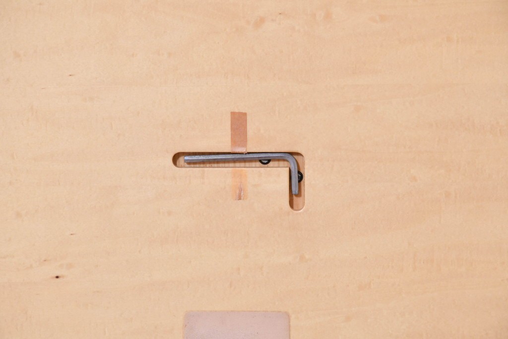 中古　arflex(アルフレックス)　NS2F　シンプルなデザインが魅力のダイニングテーブル　定価約25万円　(R-086228)