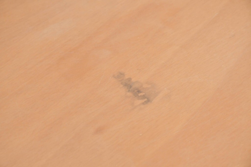 中古　arflex(アルフレックス)　NS2F　シンプルなデザインが魅力のダイニングテーブル　定価約25万円　(R-086228)