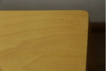 中古　arflex(アルフレックス)　NS2F　シンプルなデザインが魅力のダイニングテーブル　定価約25万円　(R-086228)