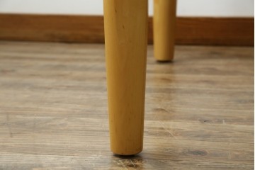 中古　arflex(アルフレックス)　NS2F　シンプルなデザインが魅力のダイニングテーブル　定価約25万円　(R-086228)