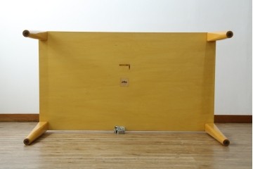 中古　arflex(アルフレックス)　NS2F　シンプルなデザインが魅力のダイニングテーブル　定価約25万円　(R-086228)