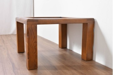 中古　VARO,S.A. VALENTI(バロッサバレンティ)　素朴な木肌が魅力のローテーブル　(R-086229)