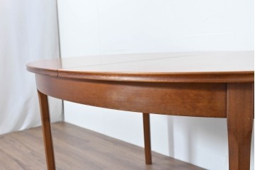 イギリスヴィンテージ　William Lawrence(ウィリアム・ローレンス)　チーク材の経年変化が楽しめるオーバル型エクステンションテーブル　(R-086230)