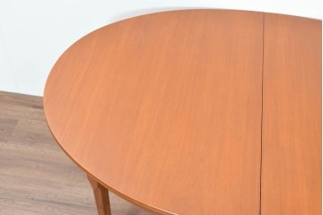 イギリスヴィンテージ　William Lawrence(ウィリアム・ローレンス)　チーク材の経年変化が楽しめるオーバル型エクステンションテーブル　(R-086230)