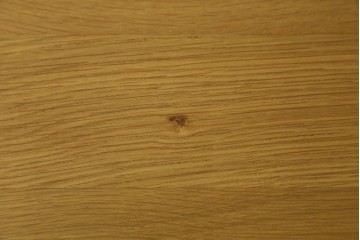 中古　美品　飛騨産業　侭(JIN)　オーク材　丸みのある天板とテーパー脚がスマートな印象のダイニングテーブル　定価約16万円　(R-086231)