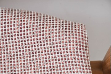 中古　美品　飛騨産業　オーク材　SEOTO(セオト)　アームのデザインがお洒落なセミアームチェア　定価約9万円　(R-086233)