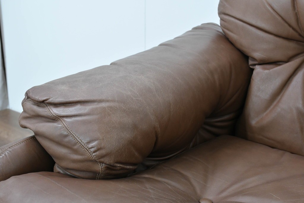 イタリアヴィンテージ　B&B イタリア(Italia)　coronado(コロナド)　レザー　希少なヴィンテージ品の1人掛けソファ2脚セット　定価(2脚合計)約150万円　(R-086234)