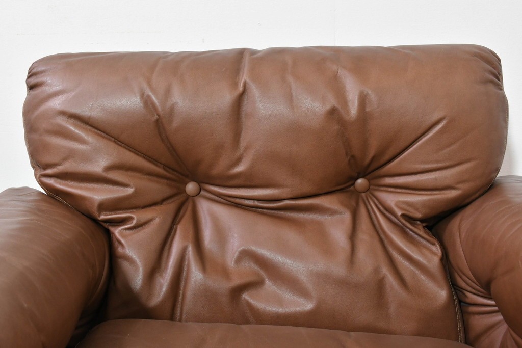 イタリアヴィンテージ　B&B イタリア(Italia)　coronado(コロナド)　レザー　希少なヴィンテージ品の1人掛けソファ2脚セット　定価(2脚合計)約150万円　(R-086234)