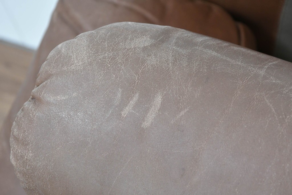 イタリアヴィンテージ　B&B イタリア(Italia)　coronado(コロナド)　レザー　希少なヴィンテージ品の1人掛けソファ2脚セット　定価(2脚合計)約150万円　(R-086234)