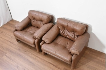 イタリアヴィンテージ　B&B イタリア(Italia)　coronado(コロナド)　レザー　希少なヴィンテージ品の1人掛けソファ2脚セット　定価(2脚合計)約150万円　(R-086234)