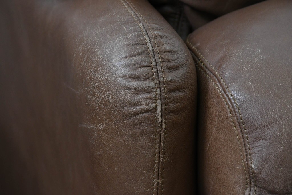 イタリアヴィンテージ　B&B イタリア(Italia)　coronado(コロナド)　レザー　希少なヴィンテージ品の1人掛けソファ2脚セット　定価(2脚合計)約150万円　(R-086234)