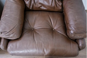 イタリアヴィンテージ　B&B イタリア(Italia)　coronado(コロナド)　レザー　希少なヴィンテージ品の1人掛けソファ2脚セット　定価(2脚合計)約150万円　(R-086234)