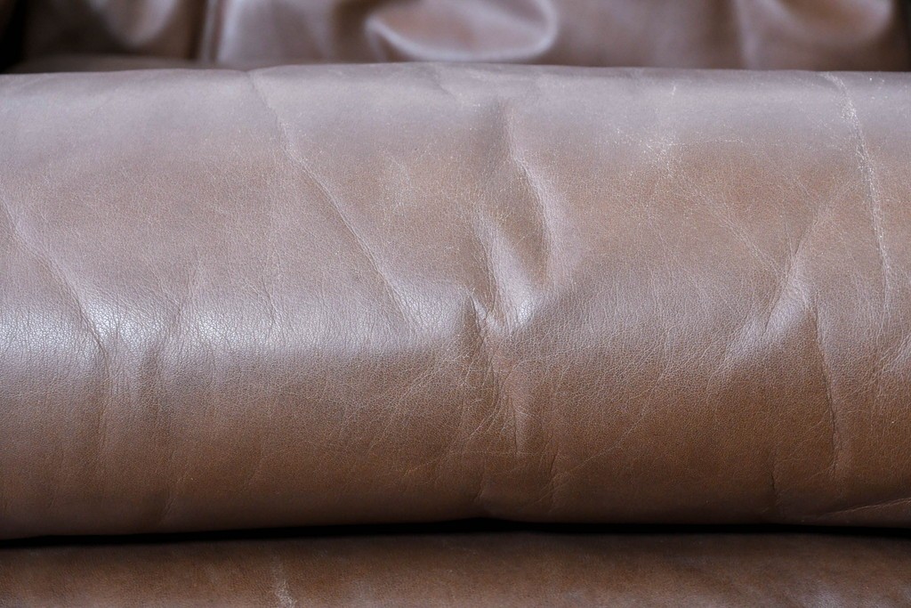 イタリアヴィンテージ　B&B イタリア(Italia)　coronado(コロナド)　レザー　希少なヴィンテージ品の1人掛けソファ2脚セット　定価(2脚合計)約150万円　(R-086234)