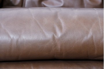 イタリアヴィンテージ　B&B イタリア(Italia)　coronado(コロナド)　レザー　希少なヴィンテージ品の1人掛けソファ2脚セット　定価(2脚合計)約150万円　(R-086234)