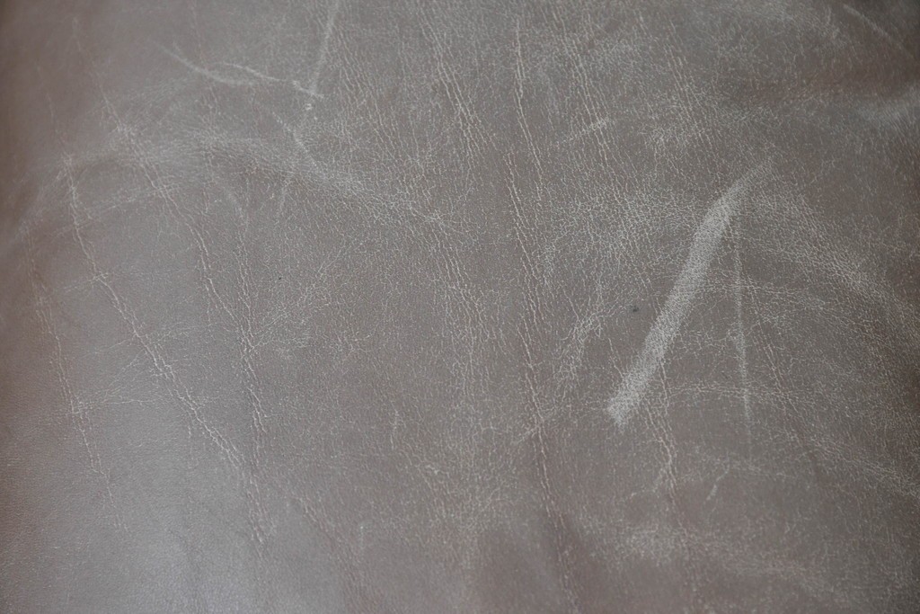 イタリアヴィンテージ　B&B イタリア(Italia)　coronado(コロナド)　レザー　希少なヴィンテージ品の1人掛けソファ2脚セット　定価(2脚合計)約150万円　(R-086234)