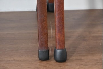 中古　秋田木工　NO.202　曲げ木の技が光る黒座面のスタッキングスツール　(R-086235)