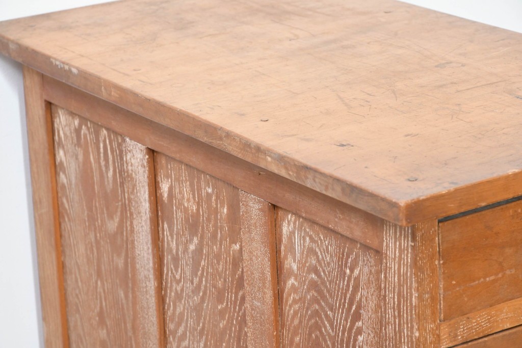 和製ヴィンテージ　栓材　素朴で落ち着いた風合いが魅力の袖机　(R-086237)