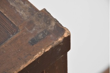 和製アンティーク　明治期　激レアデザイン　黒柿材の自然な模様がアクセントの水屋箪笥　(R-086238)