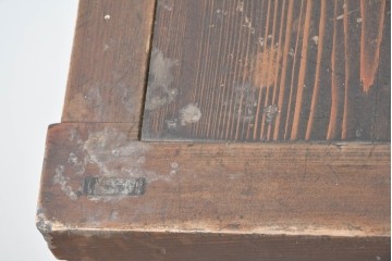 和製アンティーク　明治期　激レアデザイン　黒柿材の自然な模様がアクセントの水屋箪笥　(R-086238)